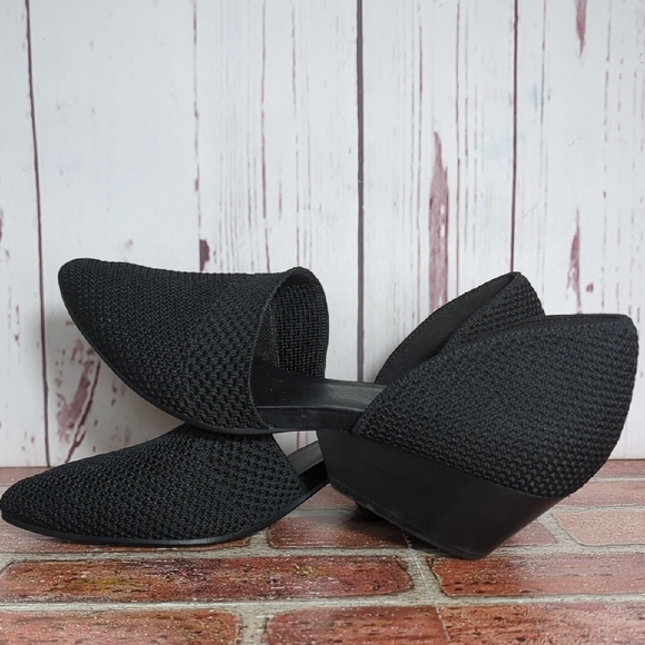 Eileen Fisher Black Hallo Knit D'Orsay Pumps Almond Toe 10 Minimal Quiet Luxury - Picture 6 of 16